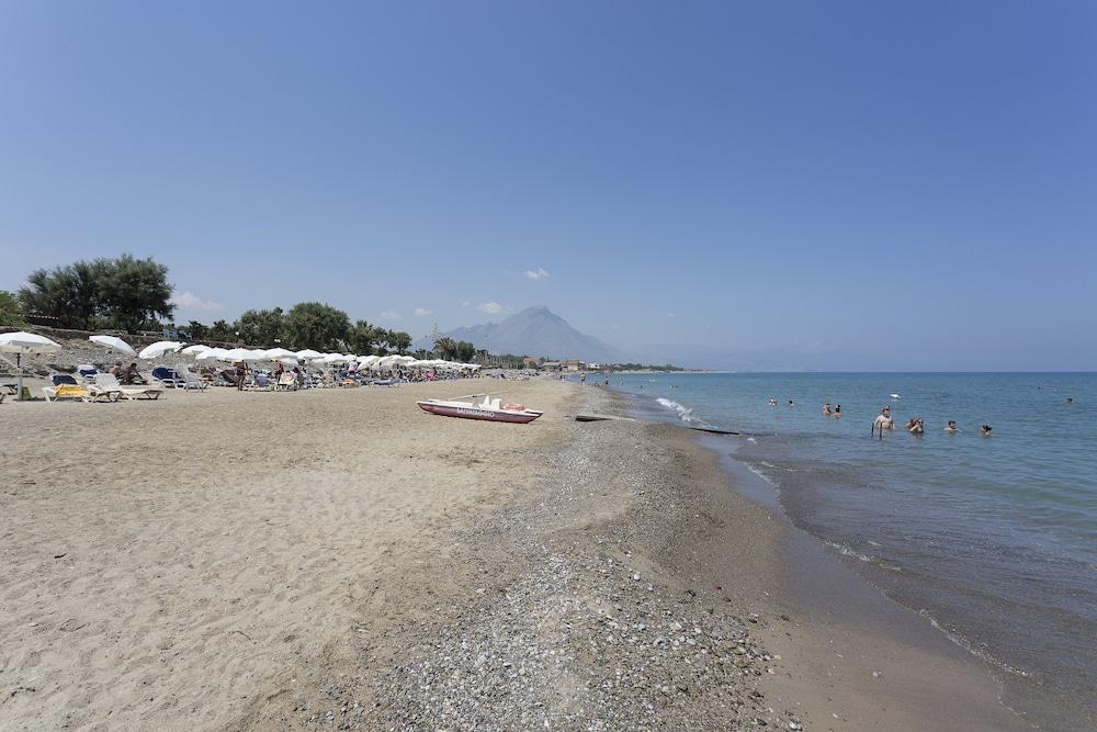 The Signature Level At Grand Palladium Sicilia Resort & Spa Campofelice Di Roccella Esterno foto