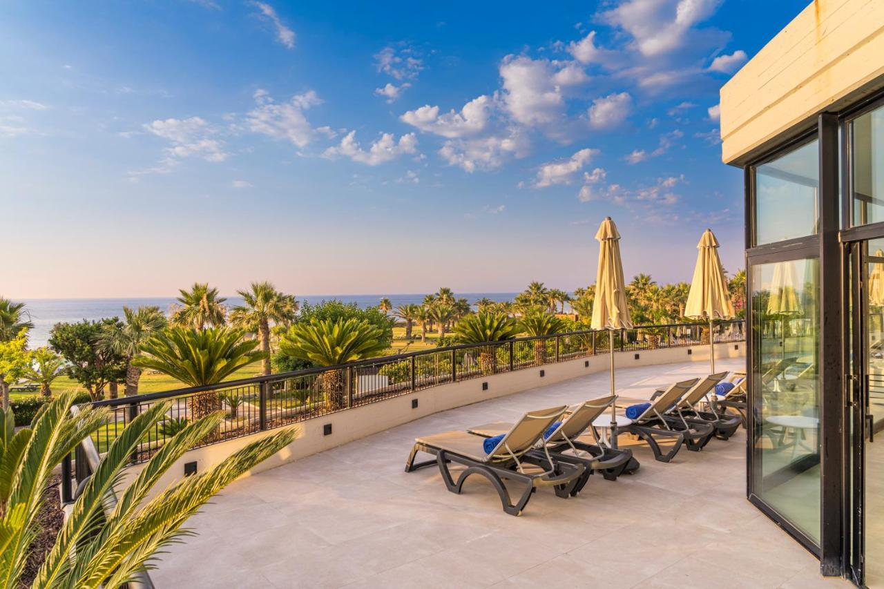 The Signature Level At Grand Palladium Sicilia Resort & Spa Campofelice Di Roccella Esterno foto