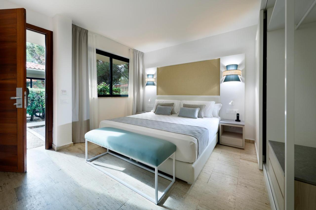 The Signature Level At Grand Palladium Sicilia Resort & Spa Campofelice Di Roccella Esterno foto