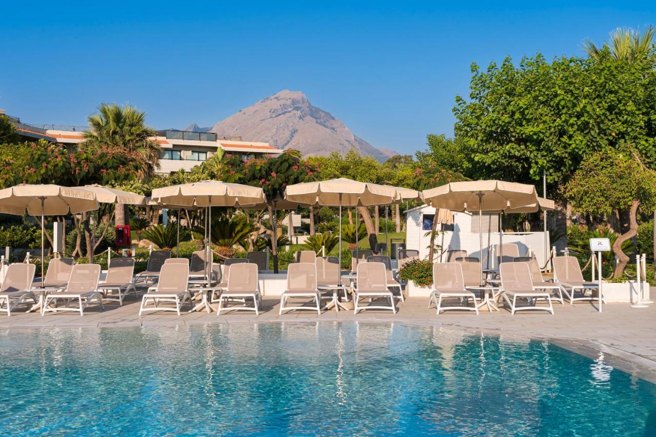 The Signature Level At Grand Palladium Sicilia Resort & Spa Campofelice Di Roccella Esterno foto