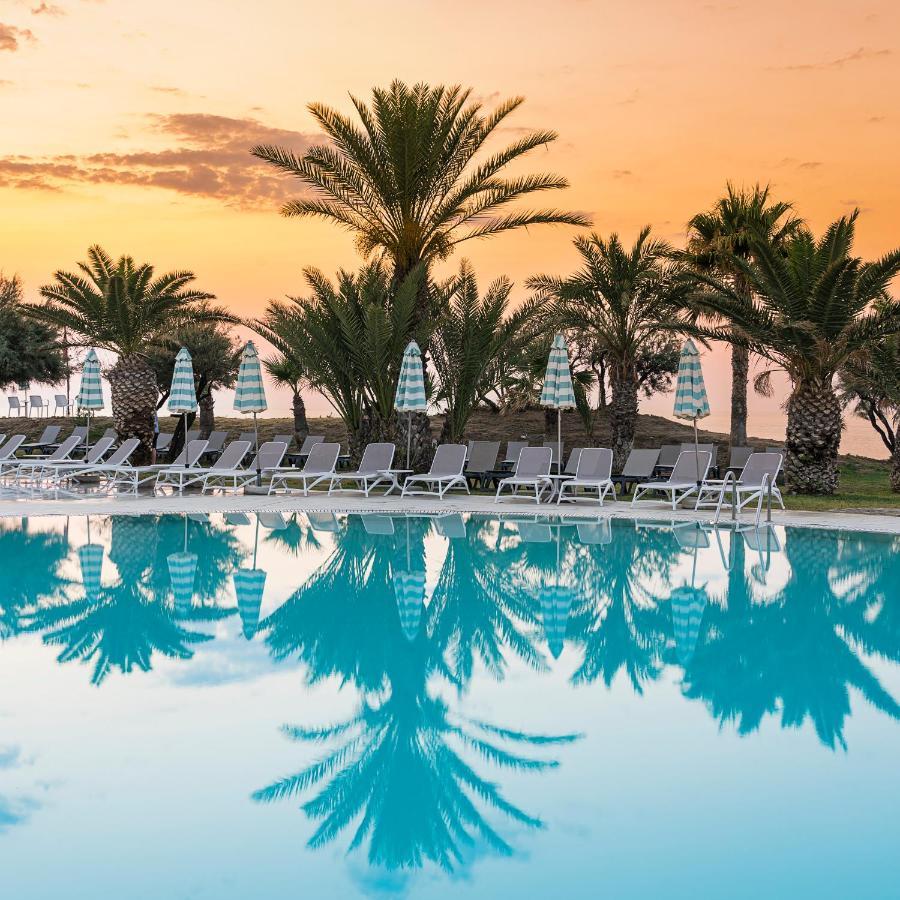 The Signature Level At Grand Palladium Sicilia Resort & Spa Campofelice Di Roccella Esterno foto