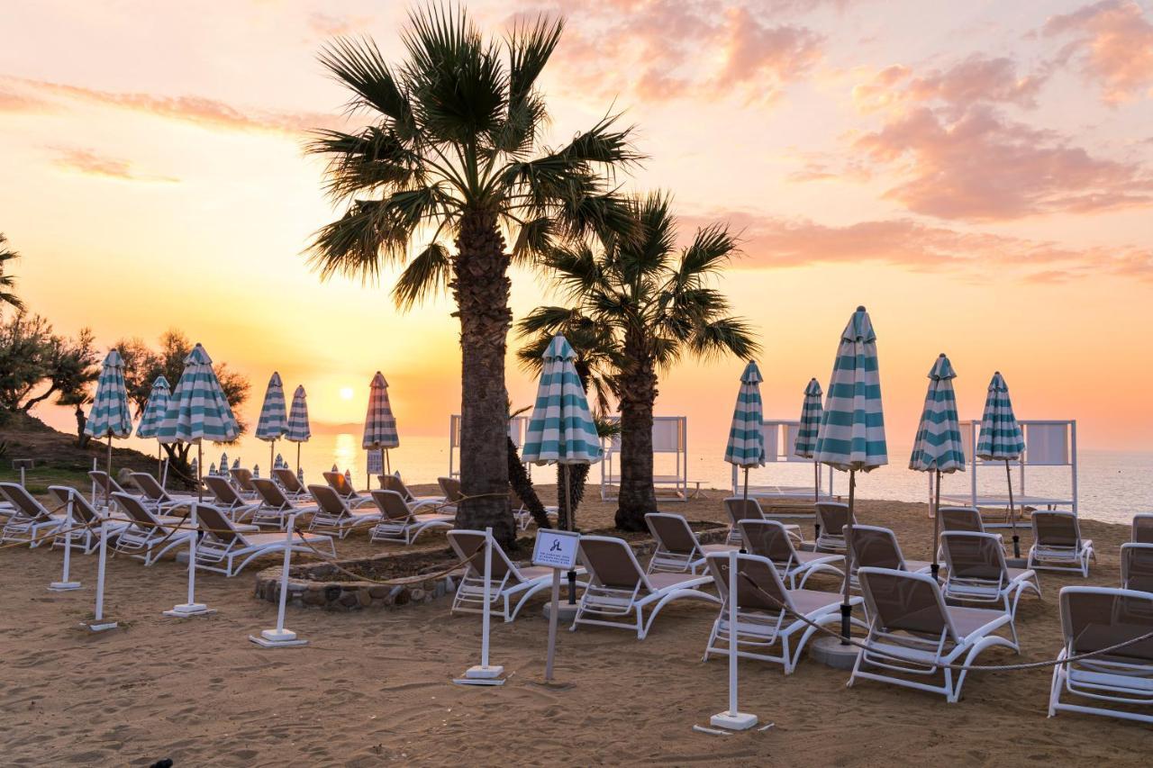 The Signature Level At Grand Palladium Sicilia Resort & Spa Campofelice Di Roccella Esterno foto
